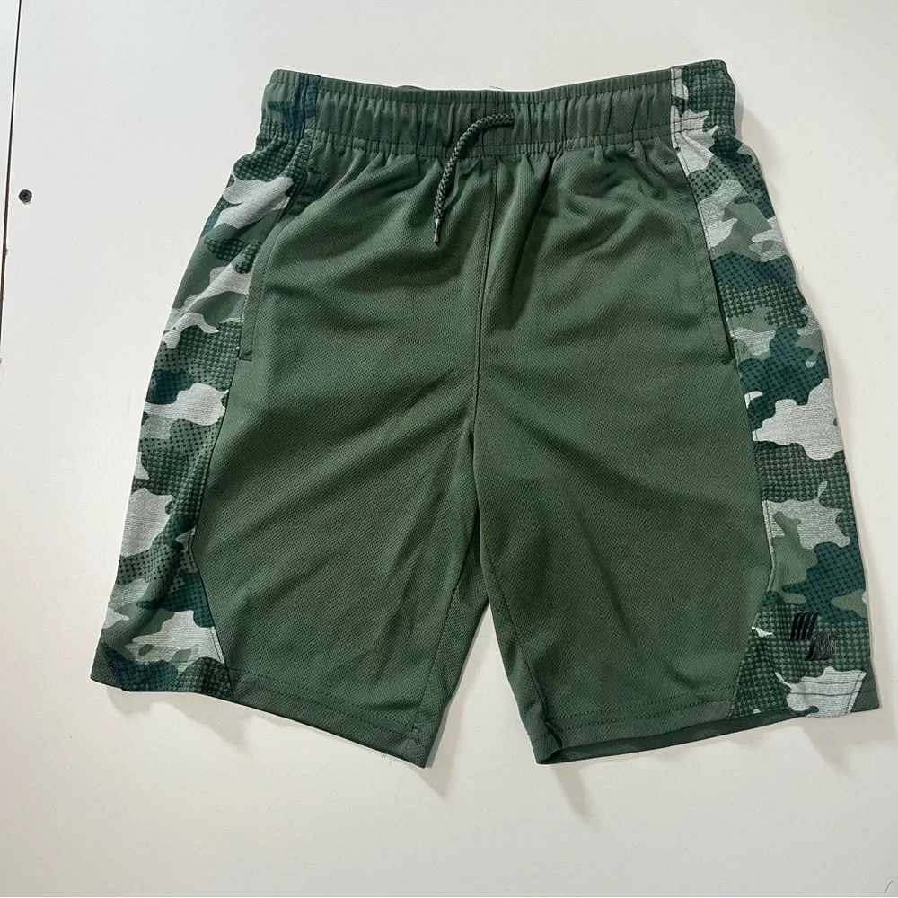 Kids' Camouflage Adventure Shorts